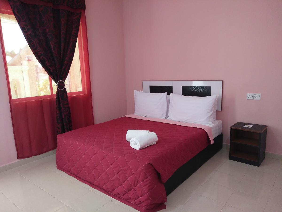 Sri Melor Inn Pantai Cenang  Exterior photo